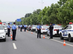 Law enforcement officials investigating a shooting incident on Jefferson Davis Highway.